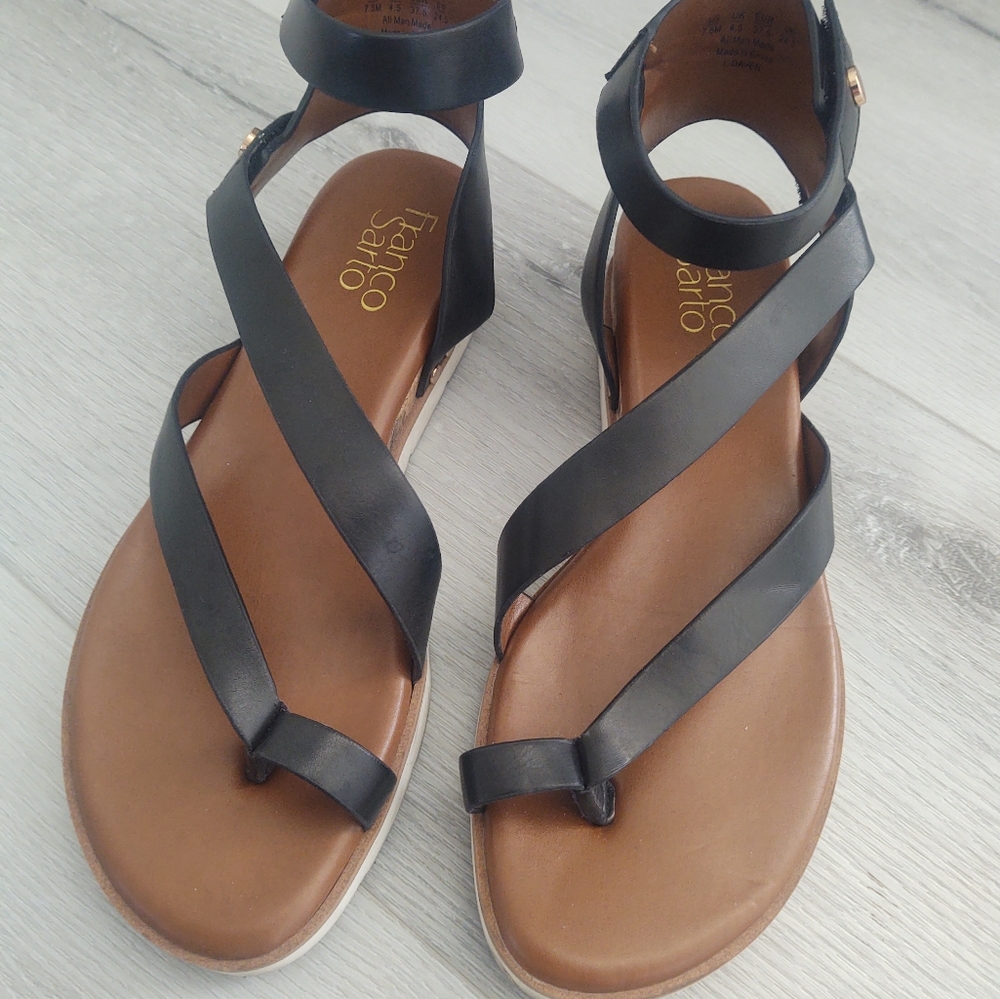 Strappy black Franco Sarto women's sandals size 7.5